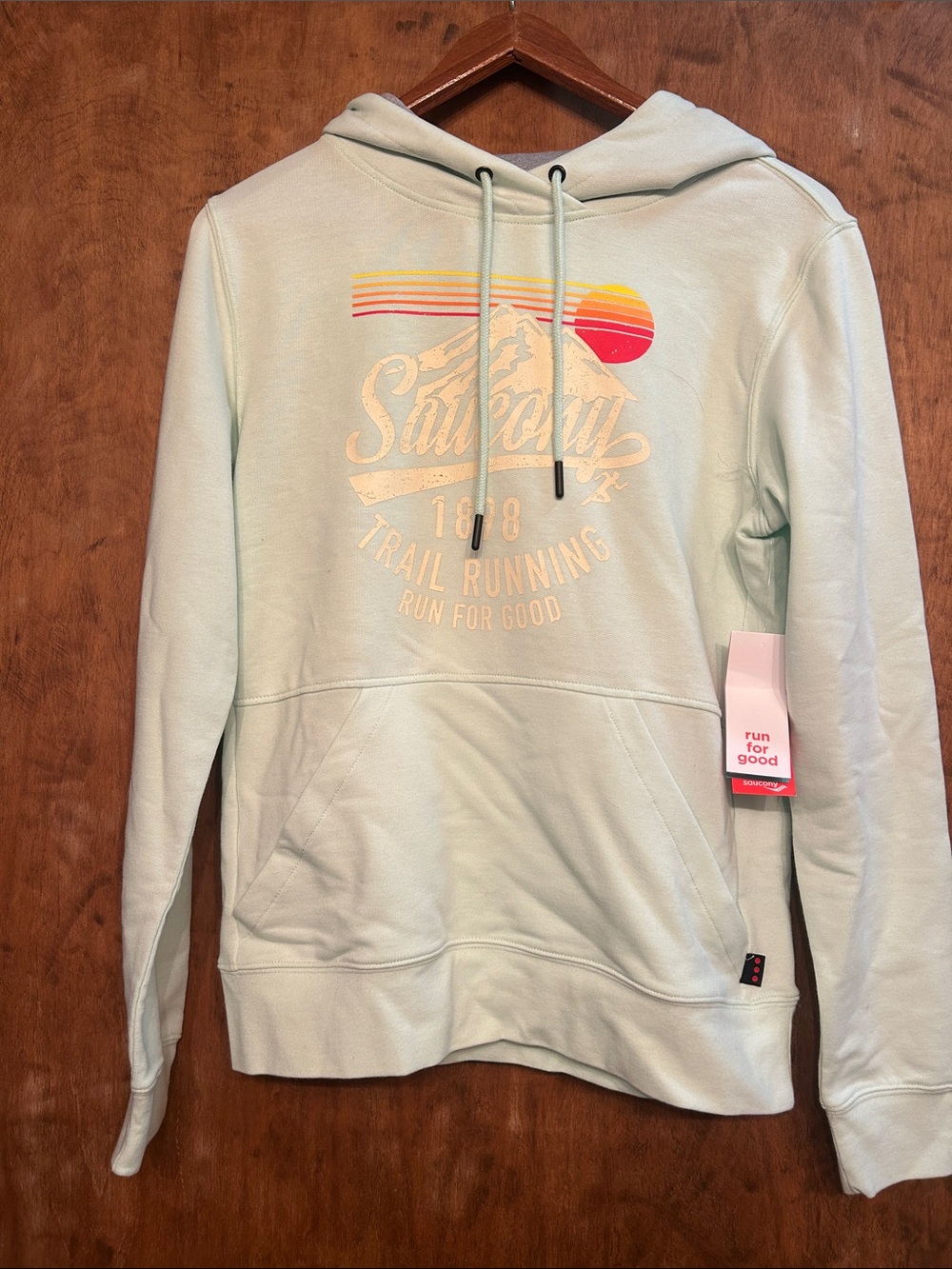 Saucony Hoodie NWT